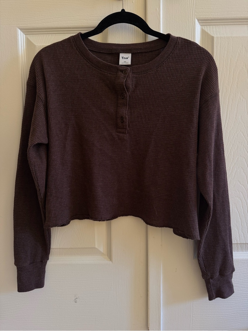 NWOT TNA Cropped Waffle Henley Sweatshirt in Brown